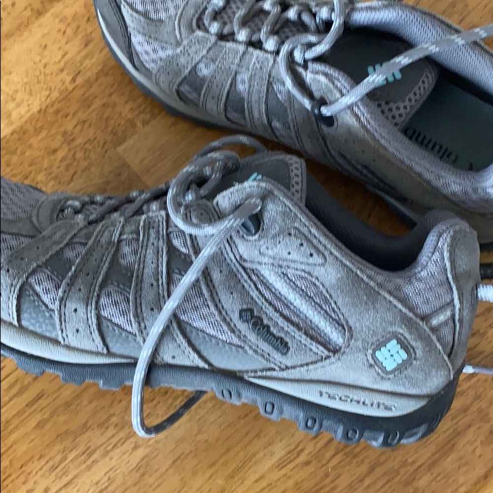 Columbia hiking shoes